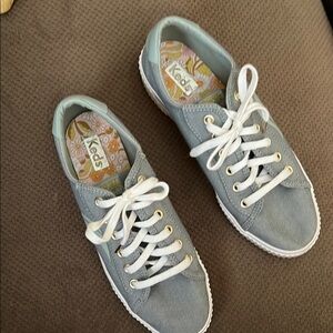Keds Women's Light Blue Canvas Sneakers
